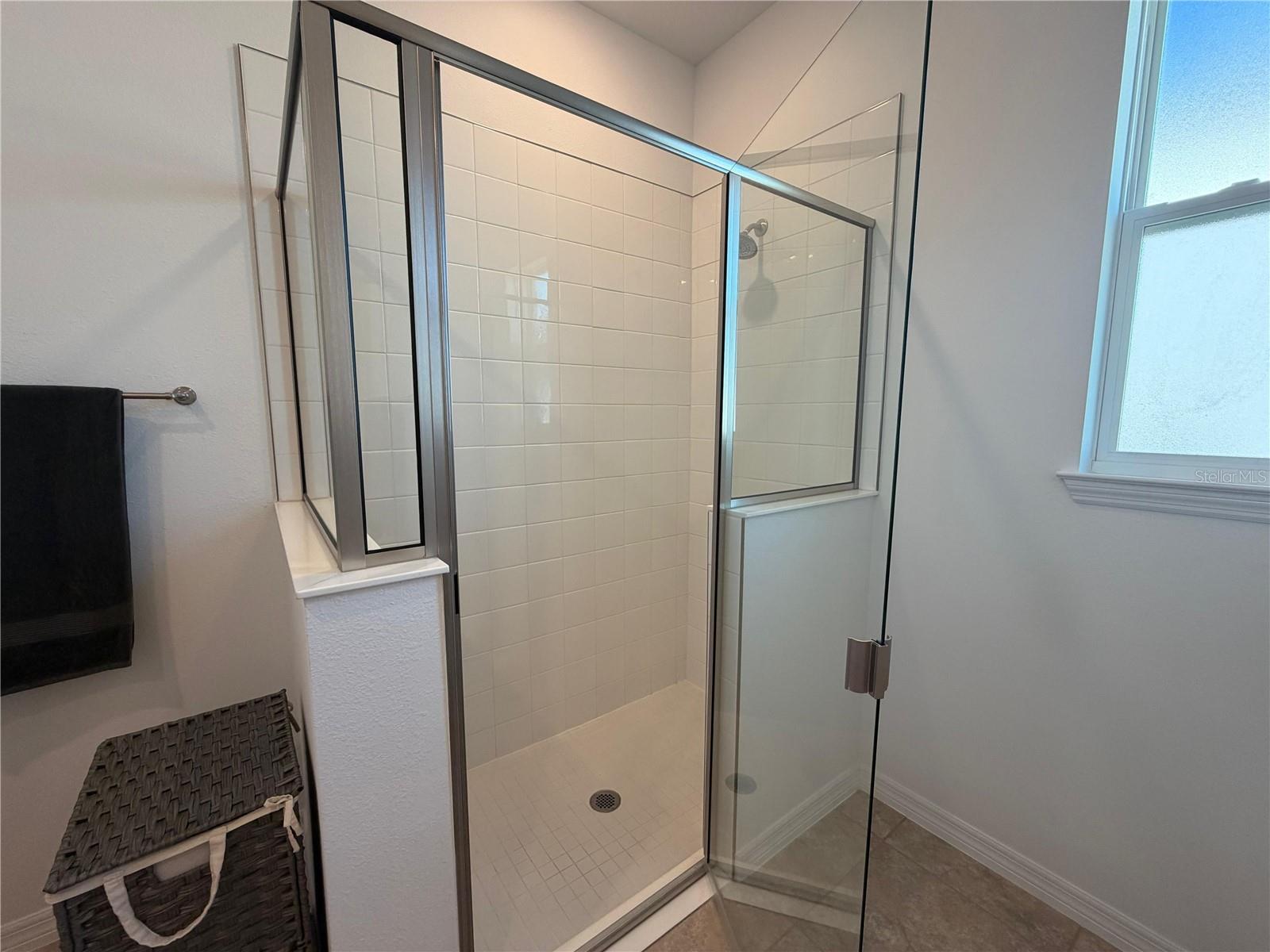 Image 34 of 40 For 5883 77th Court