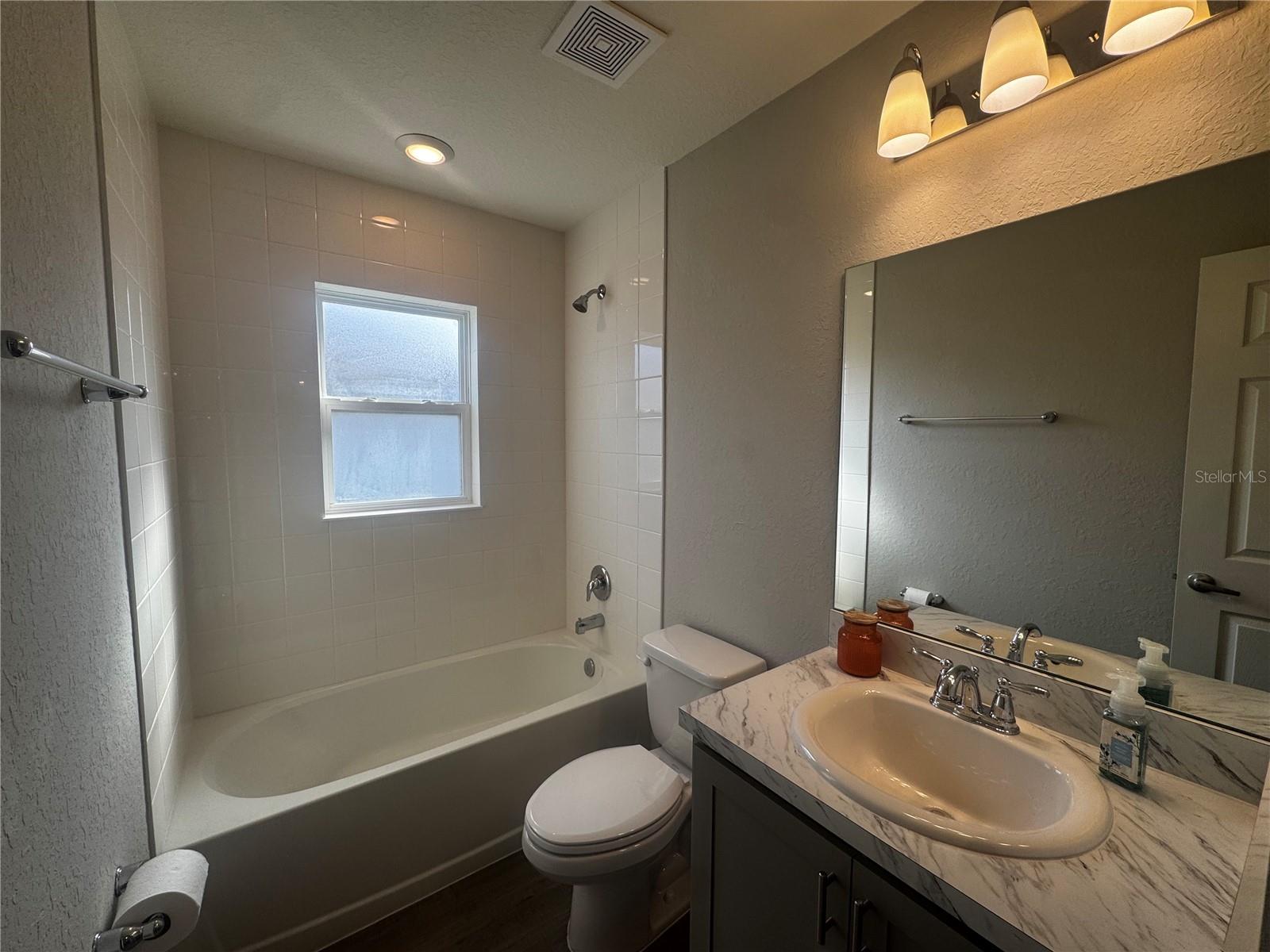 Image 14 of 19 For 4830 91st Place