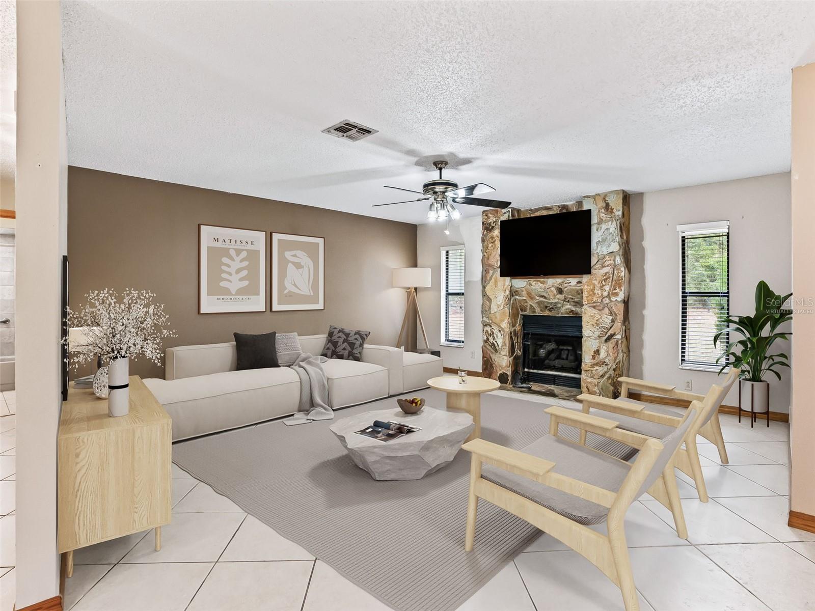 Image 12 of 35 For 15 Middleground Road