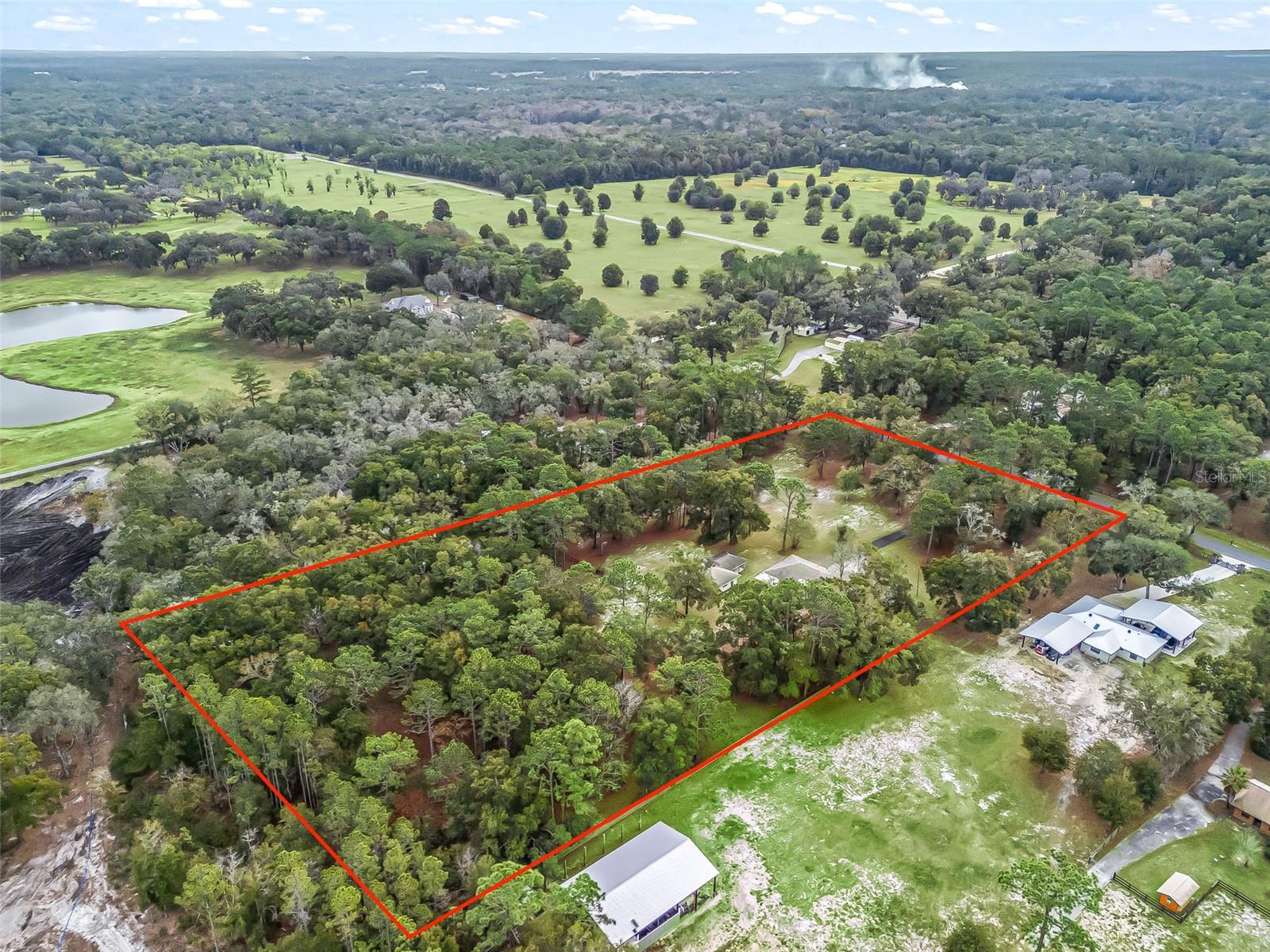 Image 33 of 35 For 15 Middleground Road