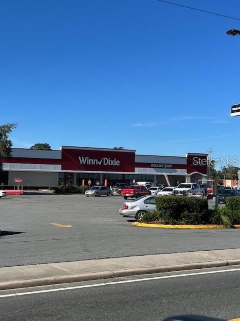 Image 10 of 12 For 702 Marion Ave