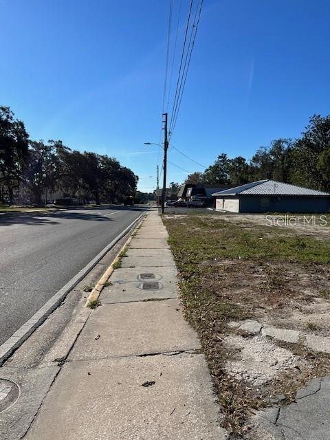 Image 2 of 12 For 702 Marion Ave