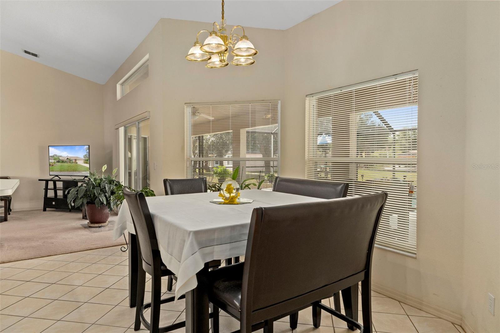 Image 13 of 37 For 5465 Chestnut Ridge Road