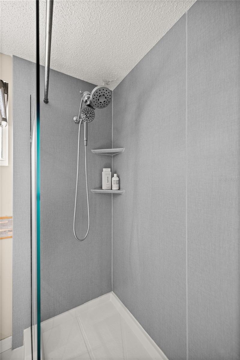 Image 23 of 30 For 8868 97th Lane Road G