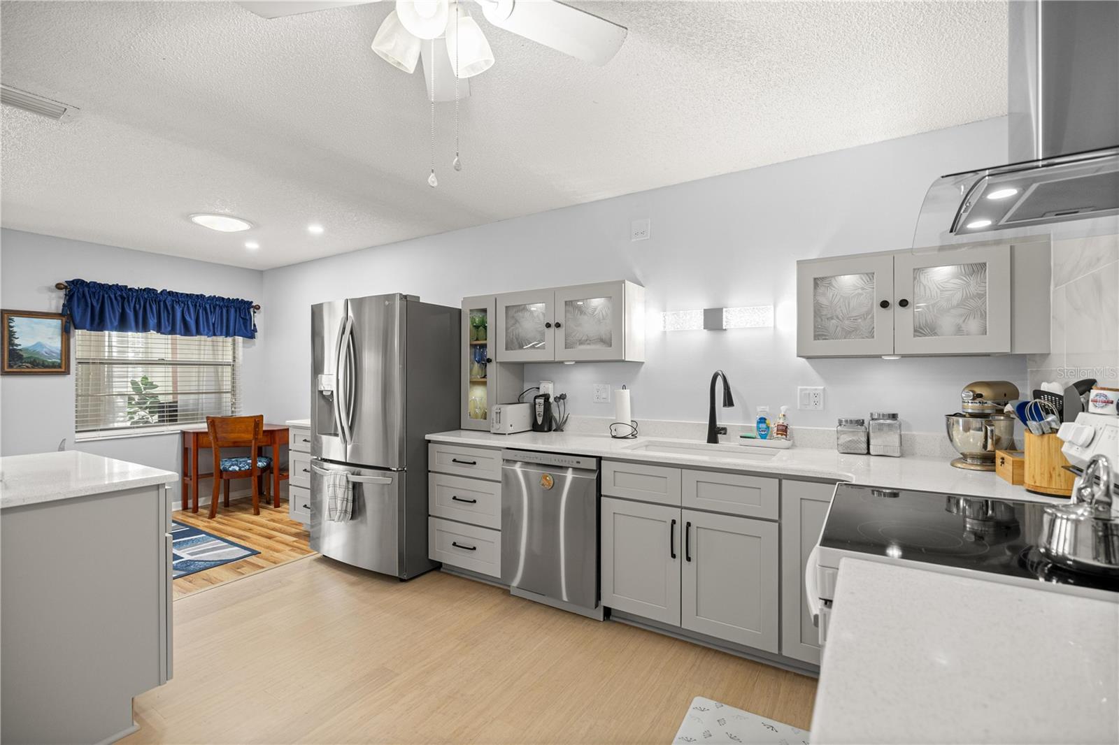 Image 9 of 30 For 8868 97th Lane Road G