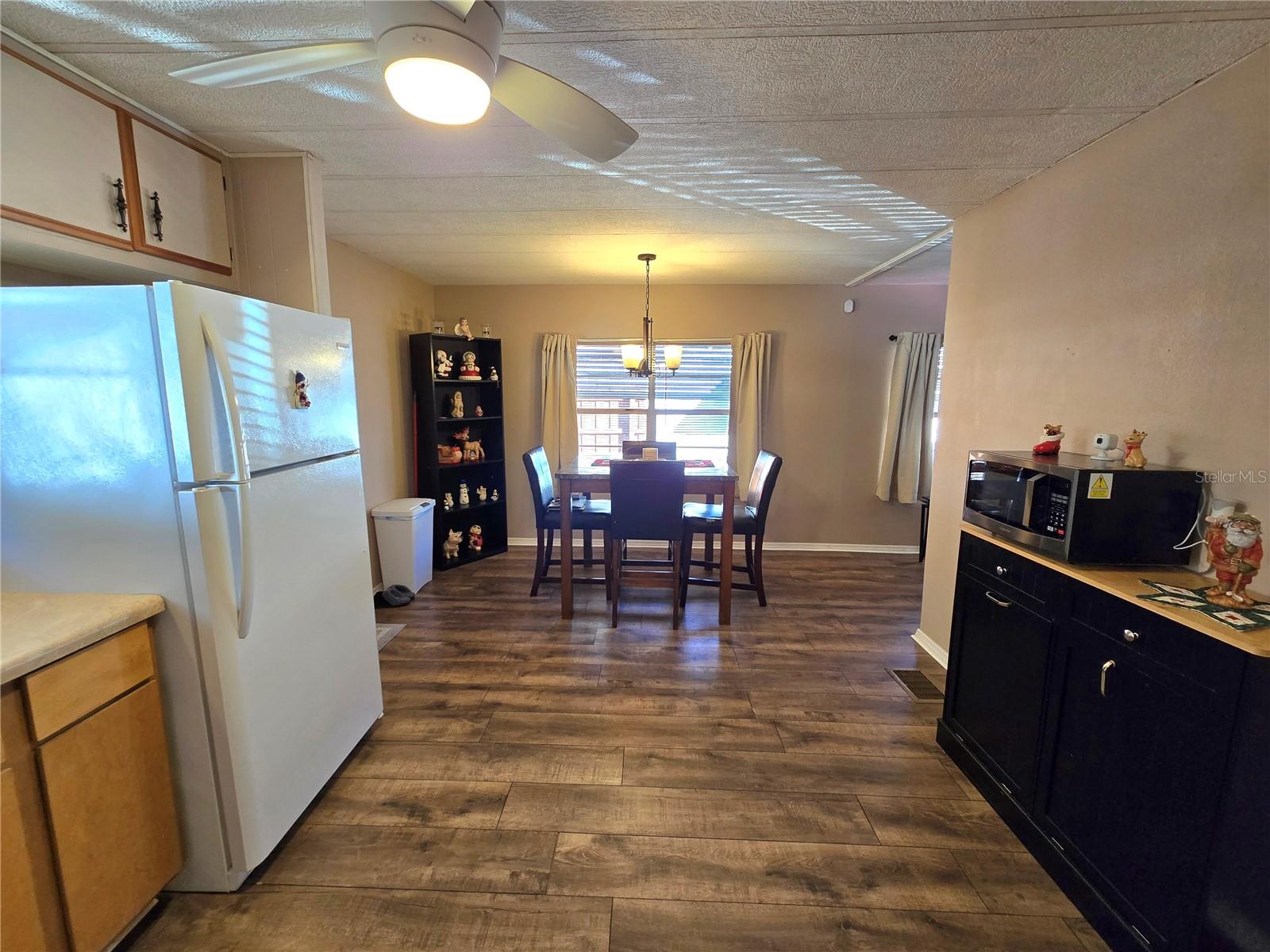 Image 15 of 64 For 920 Cr 452a  