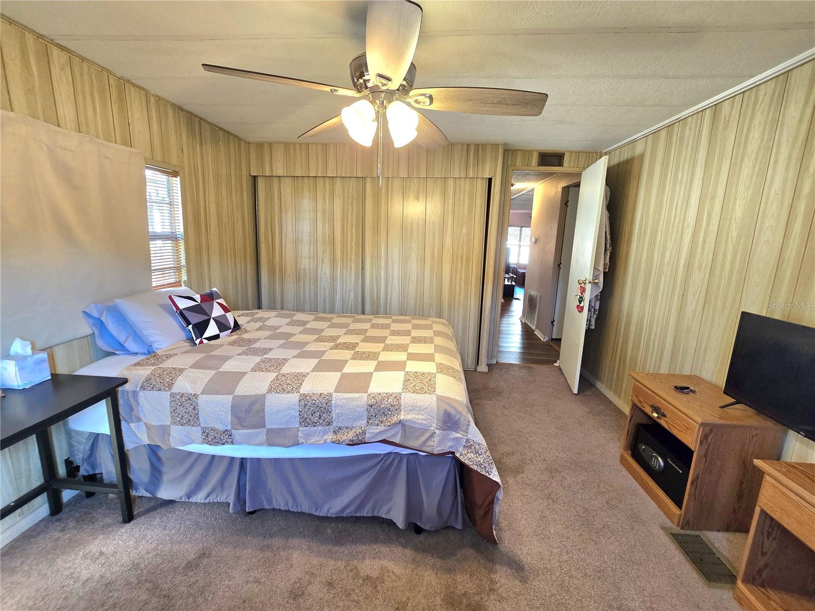 Image 27 of 64 For 920 Cr 452a  