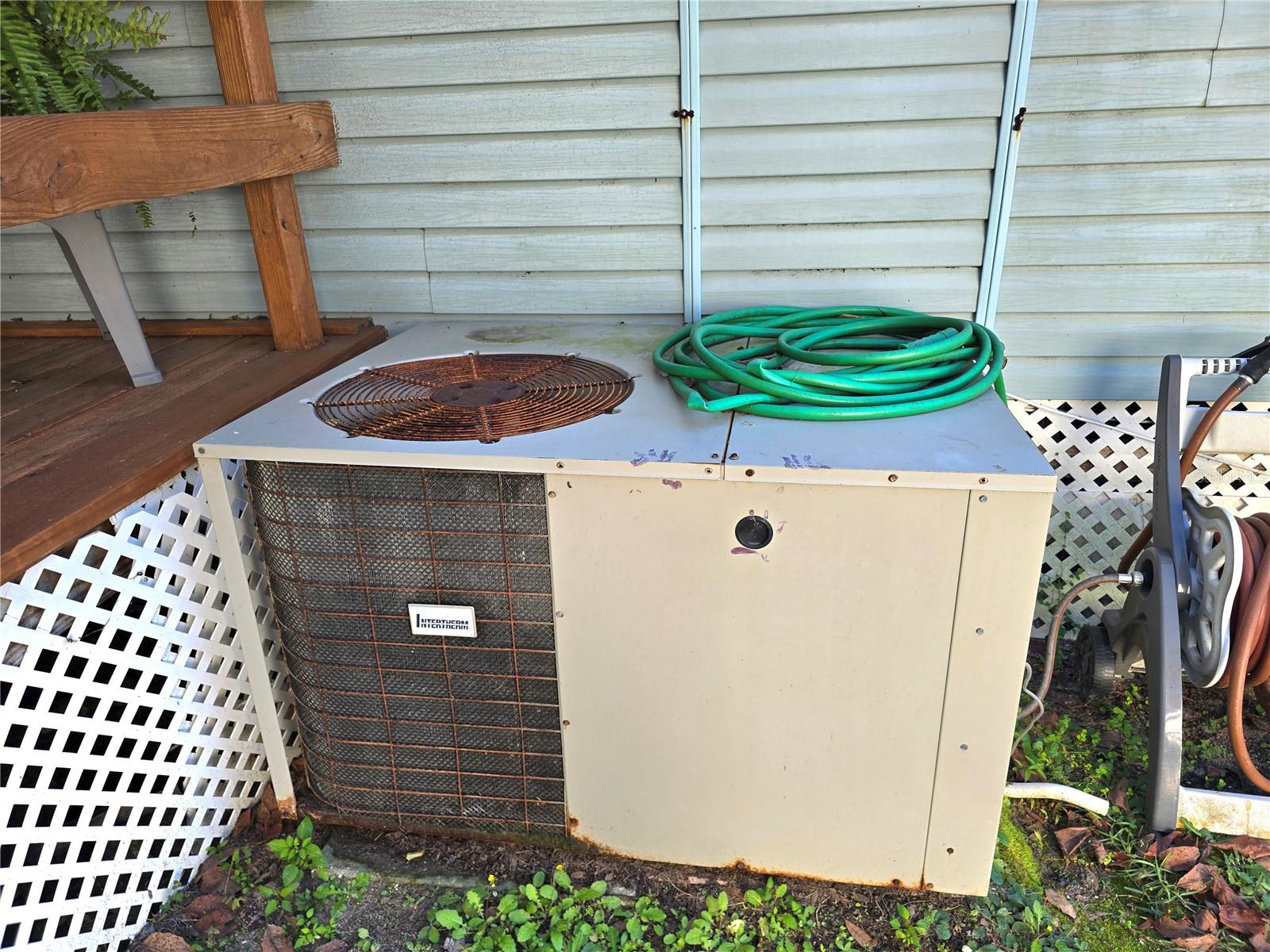 Image 35 of 64 For 920 Cr 452a  