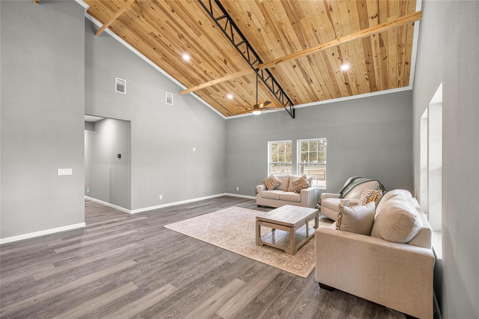 Image 12 of 35 For 15010 3rd Place