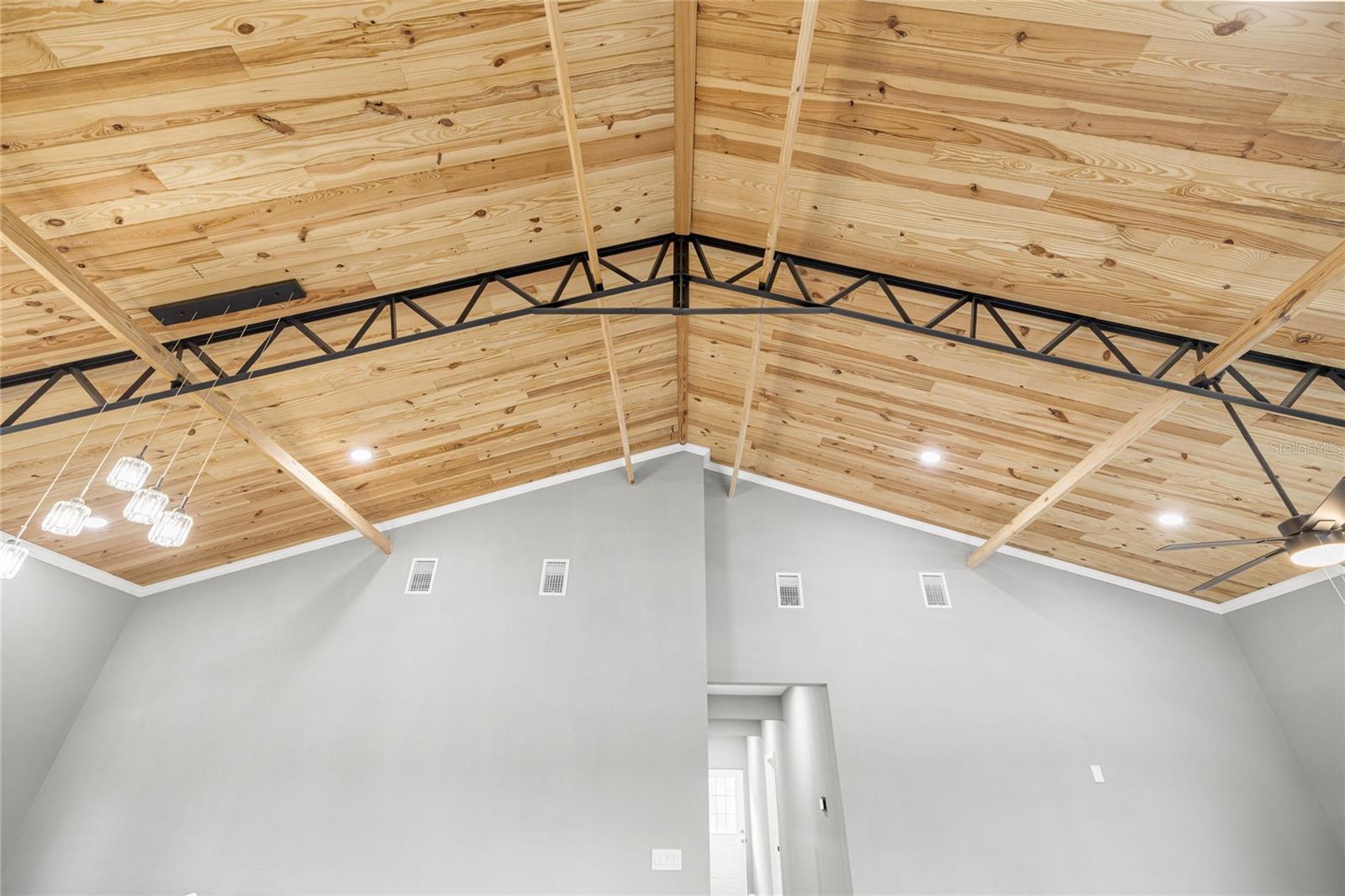 Image 21 of 35 For 15010 3rd Place