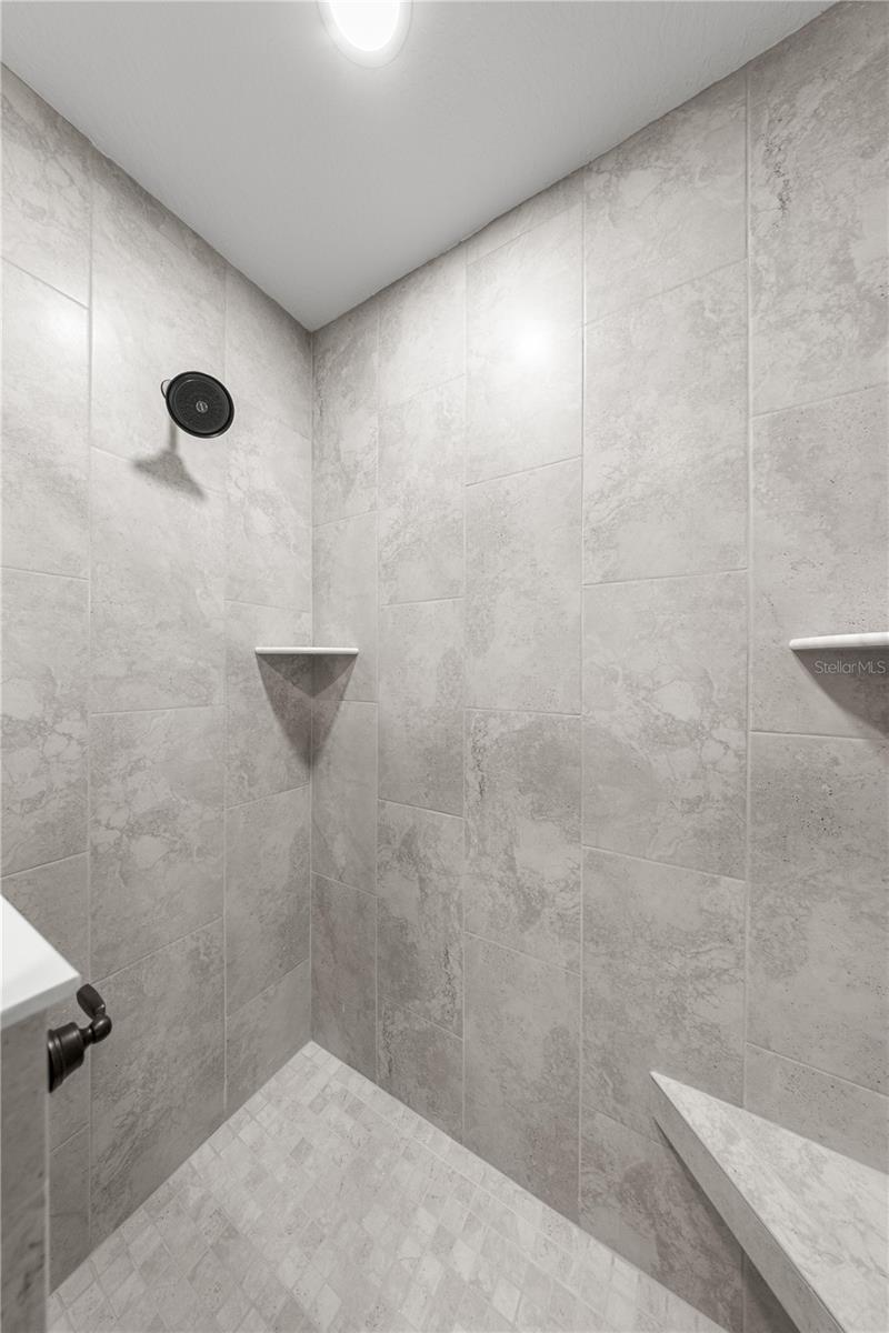 Image 18 of 38 For 1391 154th Avenue