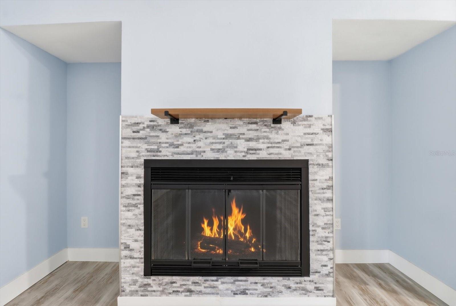 Image 10 of 52 For 11830 Fisherman Lane