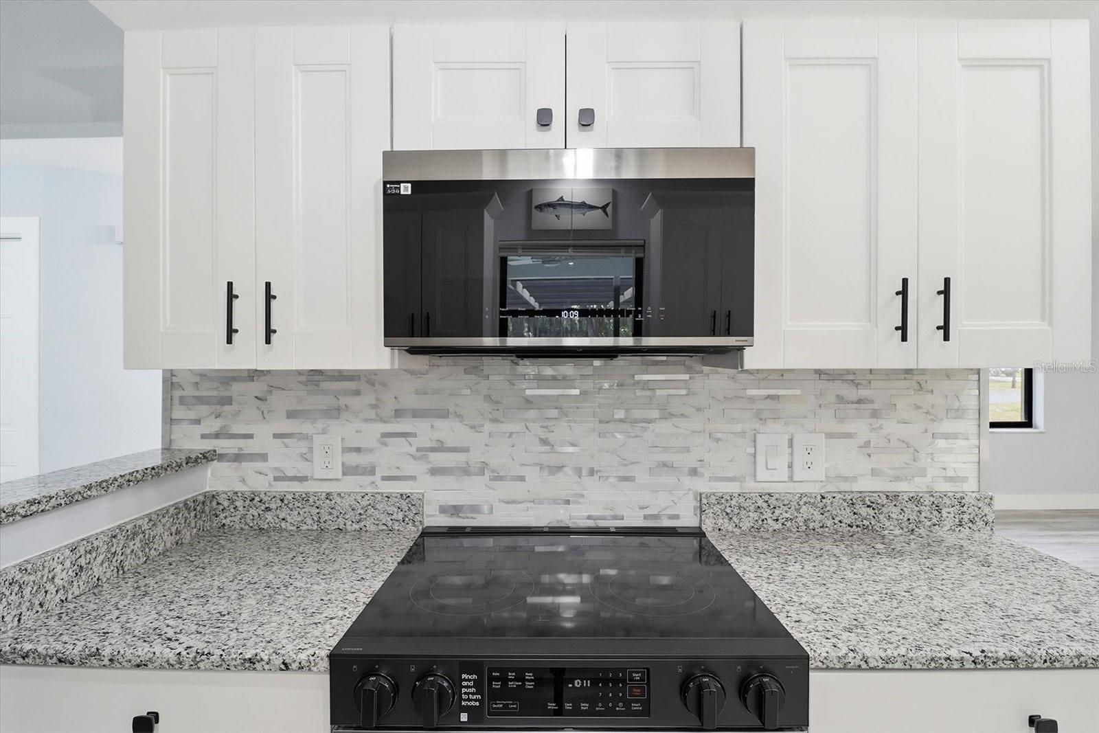 Image 21 of 52 For 11830 Fisherman Lane