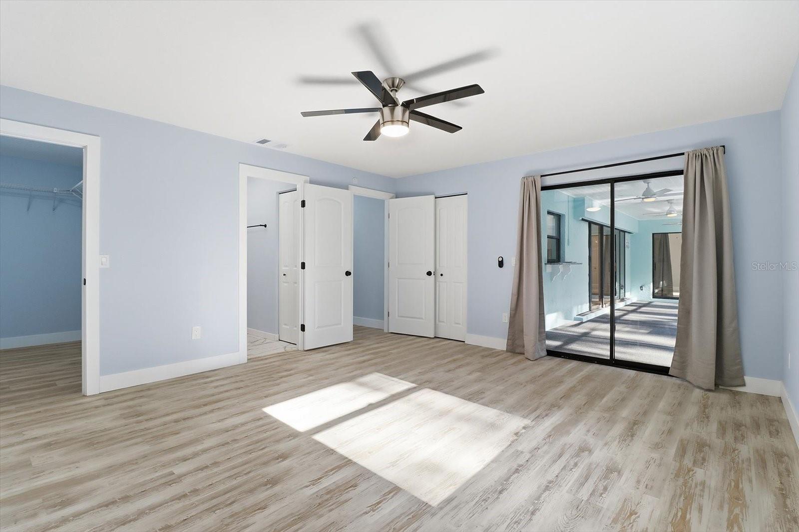 Image 31 of 52 For 11830 Fisherman Lane