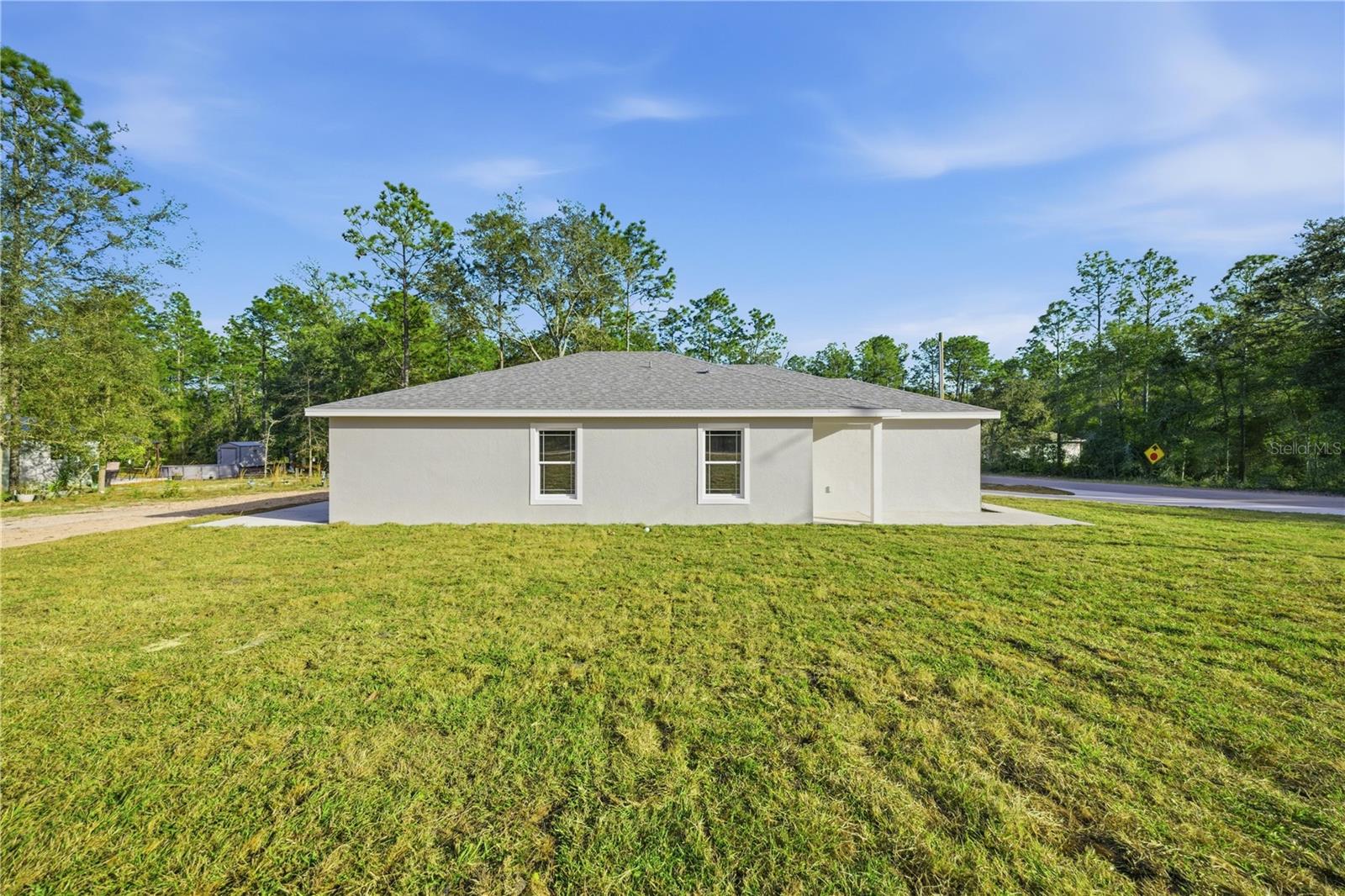 Image 26 of 32 For 15701 10th Street