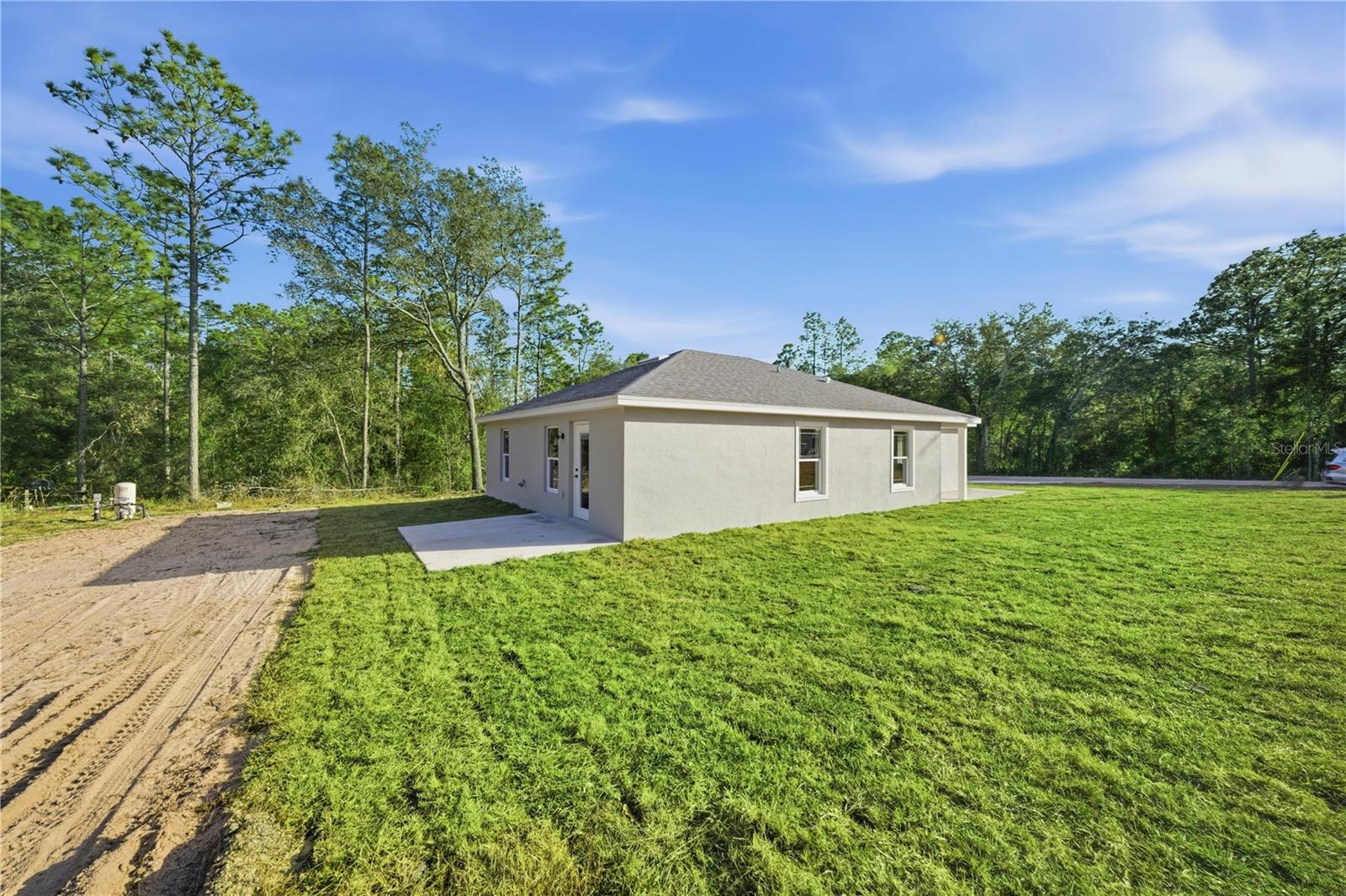 Image 28 of 32 For 15701 10th Street