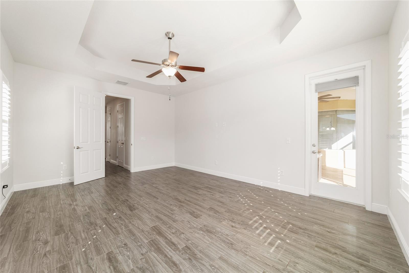 Image 27 of 56 For 6429 45th Avenue