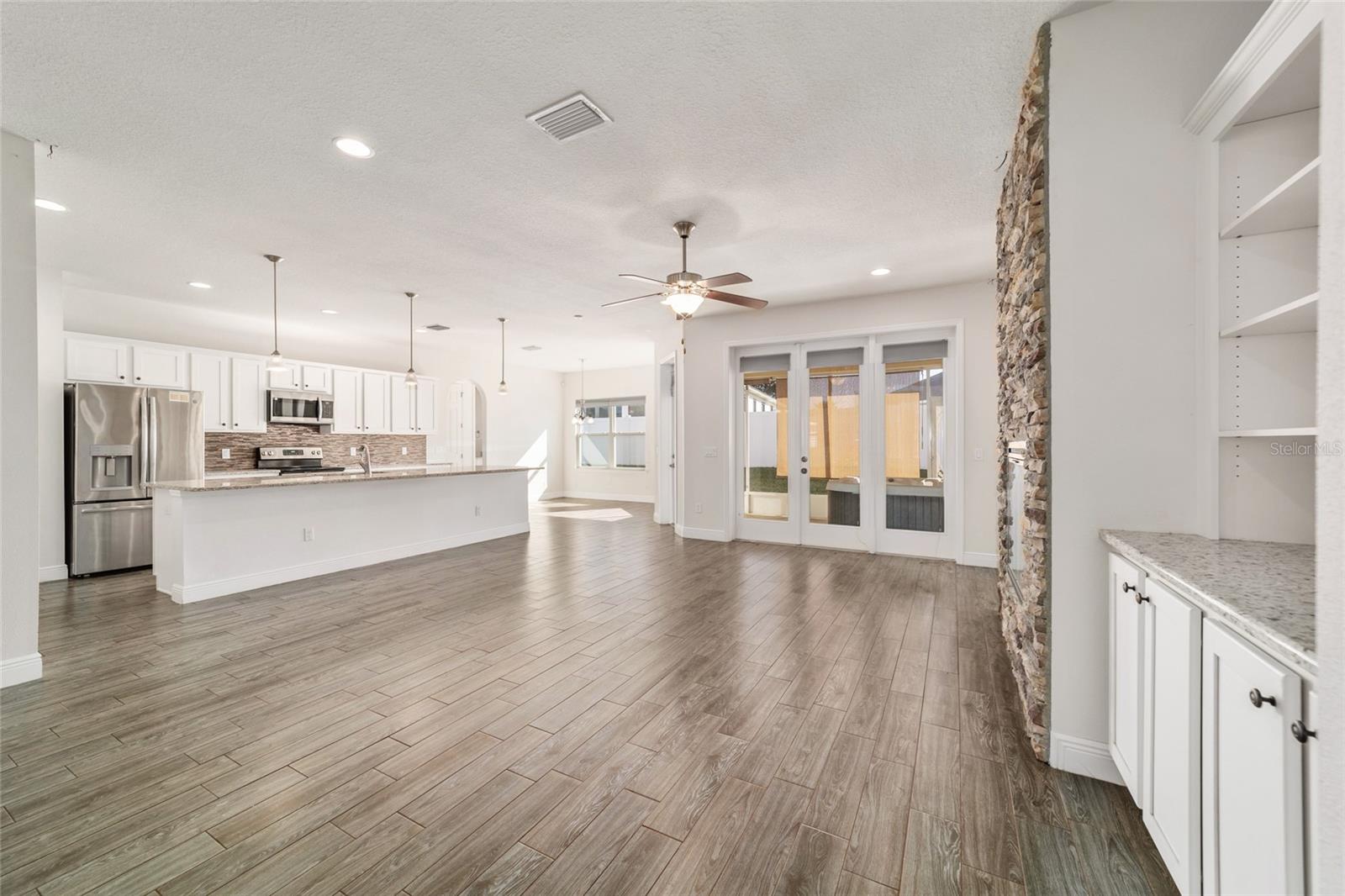 Image 8 of 56 For 6429 45th Avenue