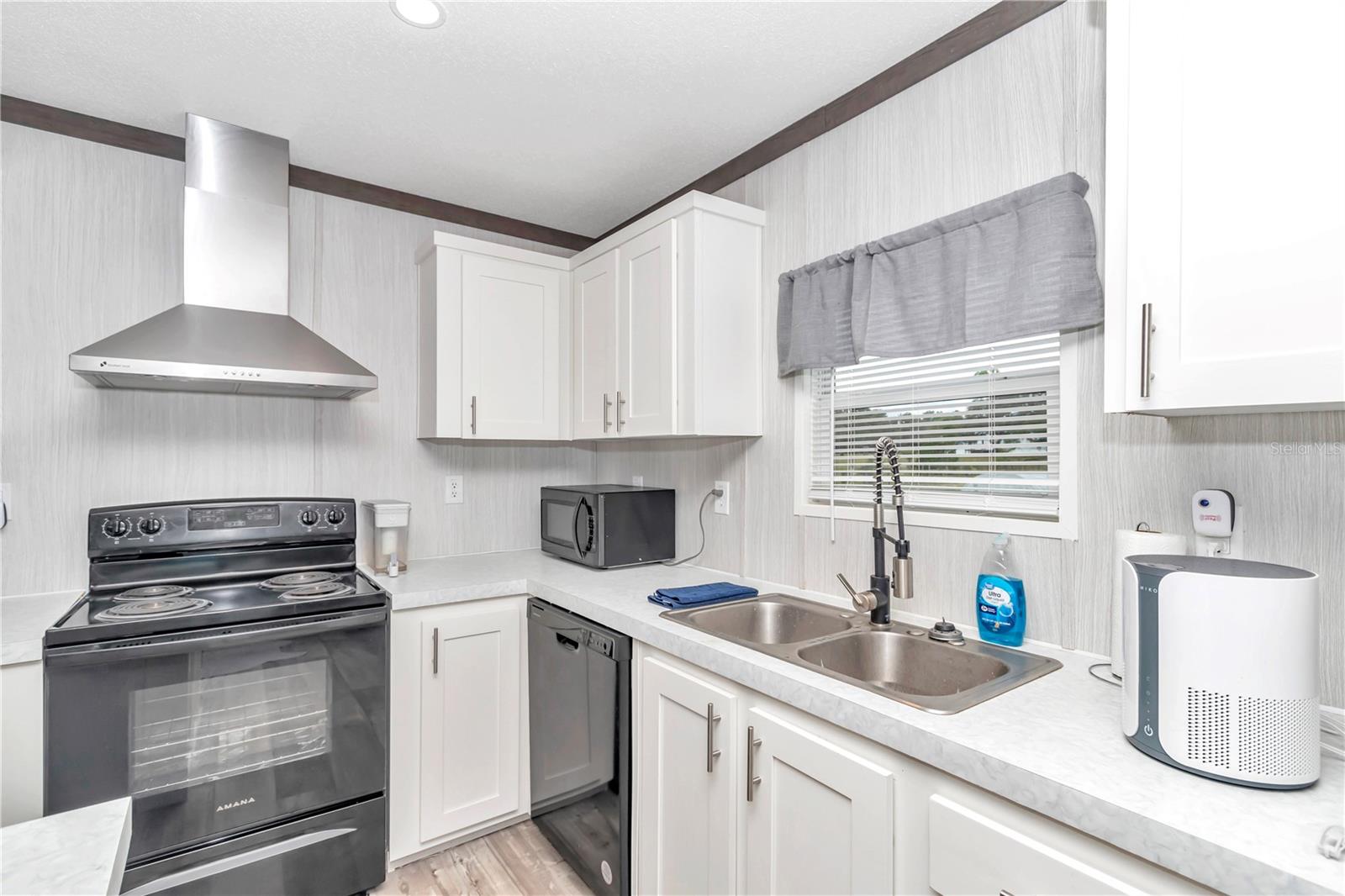 Image 22 of 51 For 5190 178th Terrace