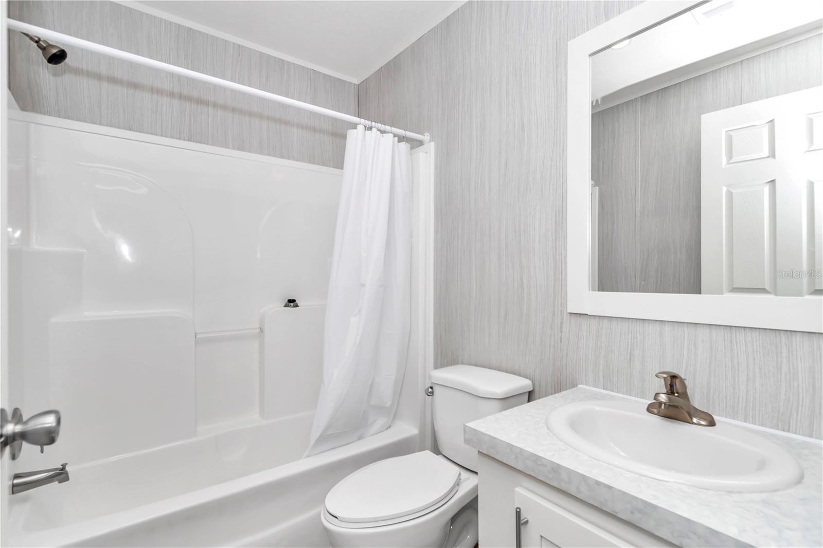 Image 33 of 51 For 5190 178th Terrace