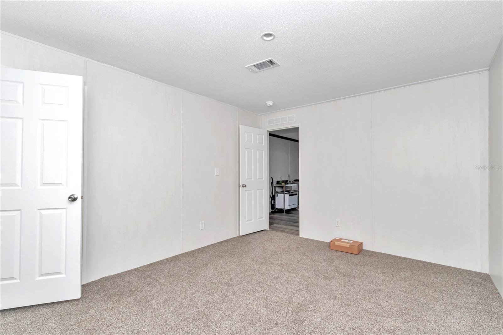 Image 40 of 51 For 5190 178th Terrace