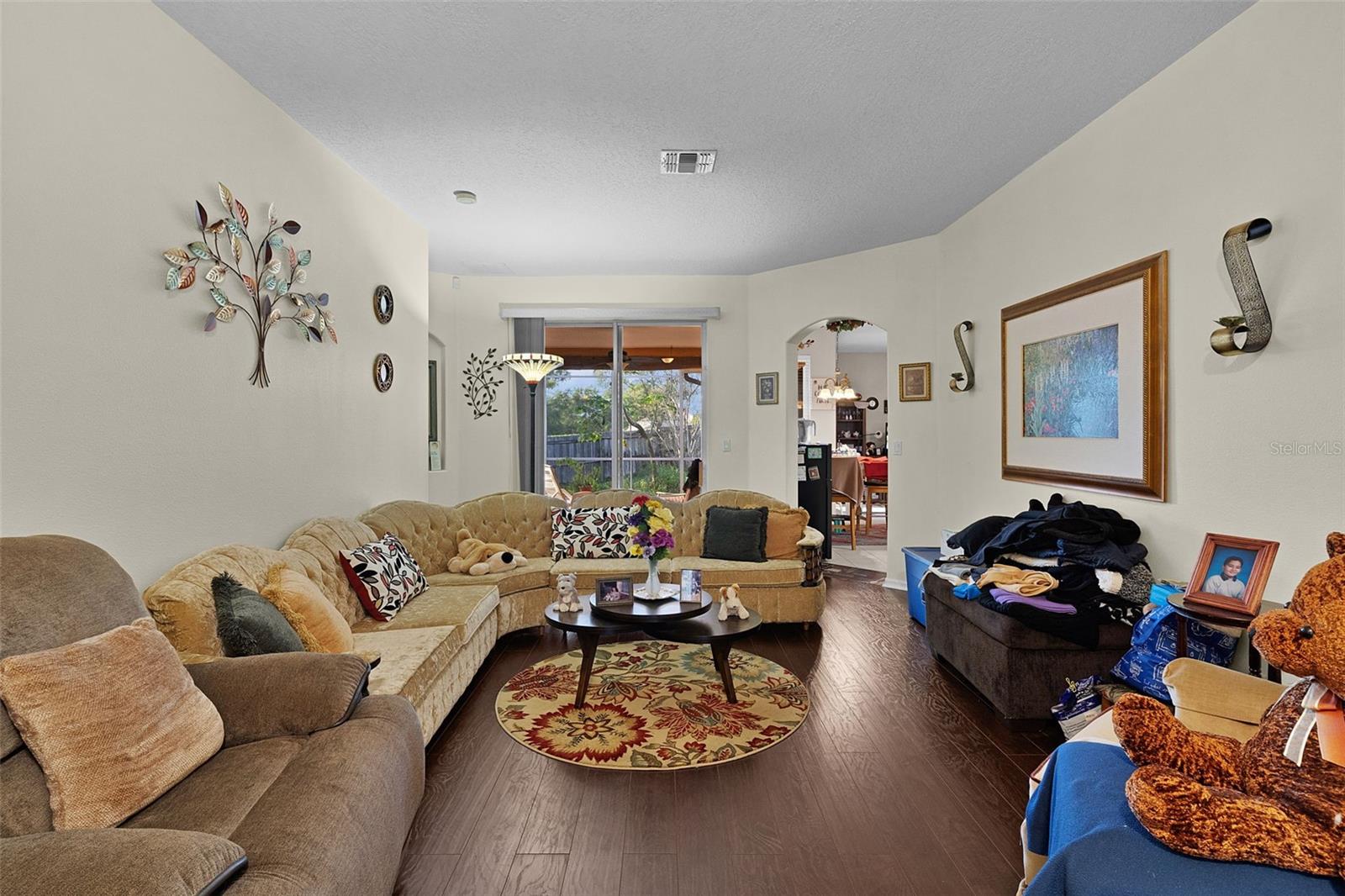 Image 13 of 62 For 2660 Ledgemont Court