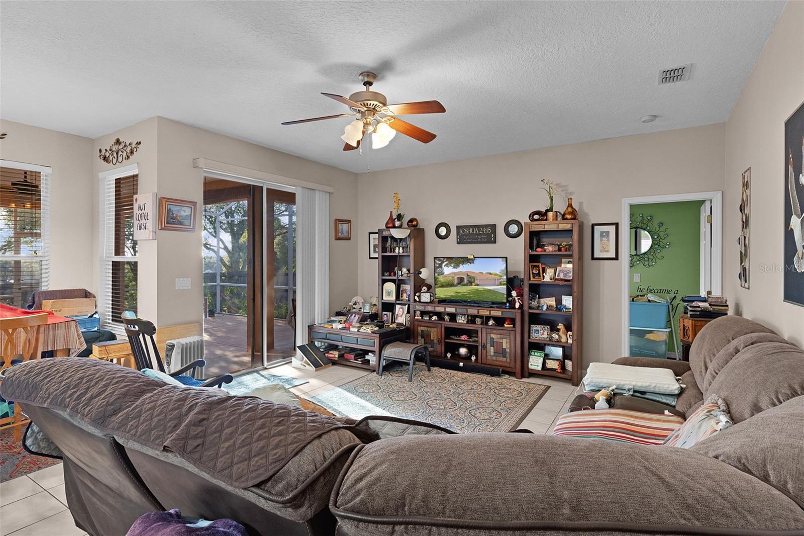 Image 17 of 62 For 2660 Ledgemont Court