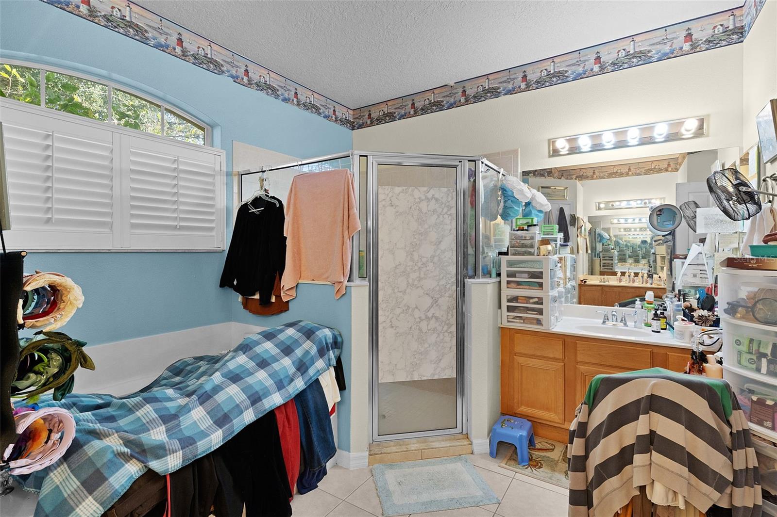 Image 33 of 62 For 2660 Ledgemont Court