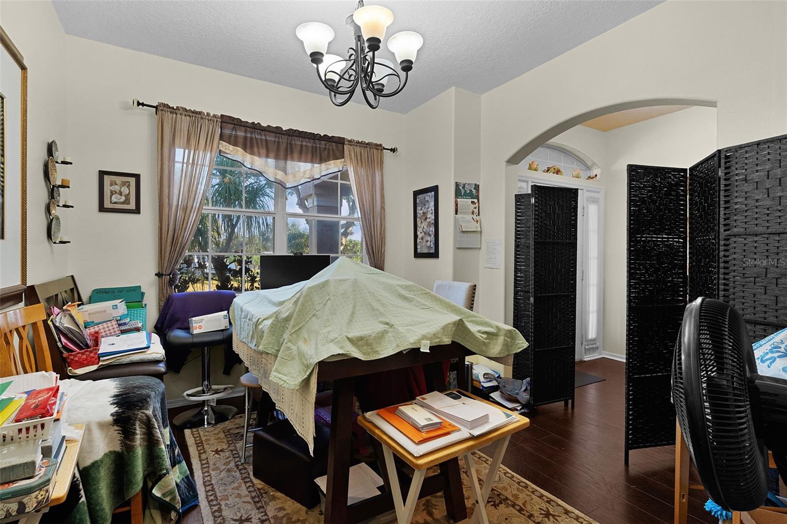 Image 37 of 62 For 2660 Ledgemont Court