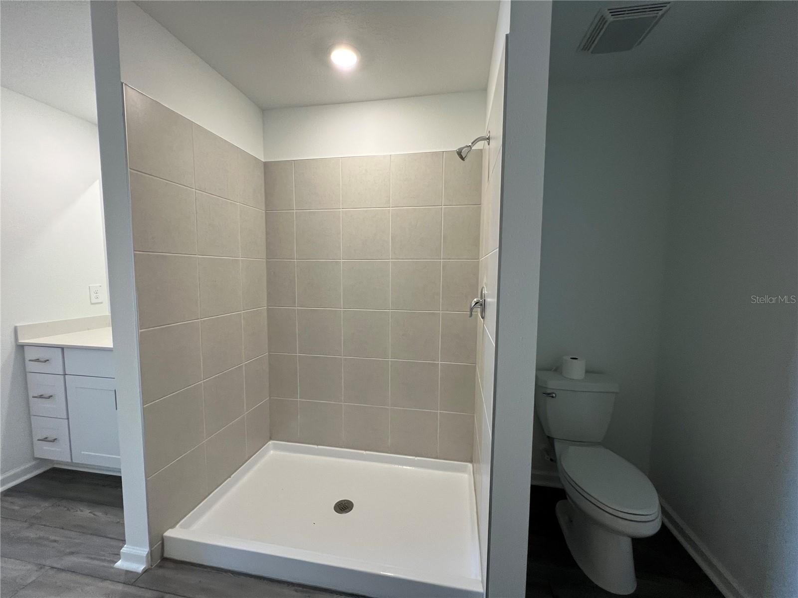 Image 9 of 58 For 4576 84th Street Road