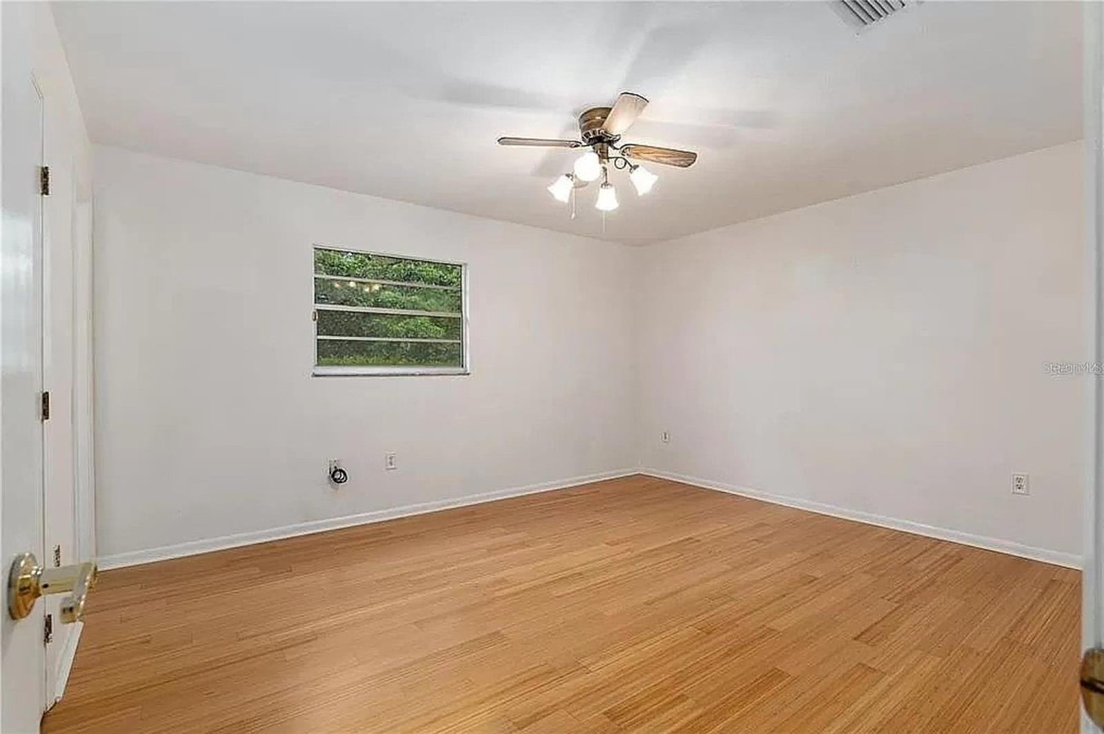 Image 20 of 24 For 4510 31st Avenue