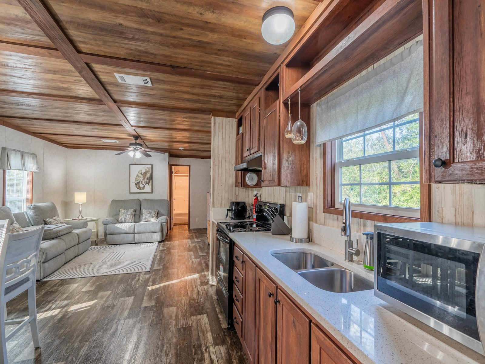 Image 11 of 94 For 5600 Nfr 5  