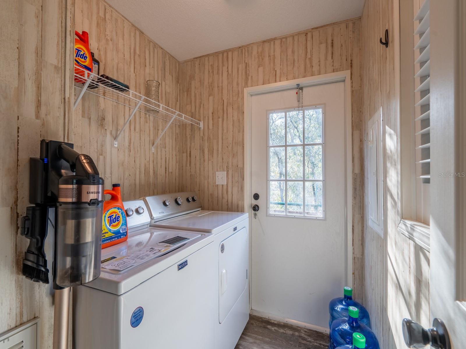 Image 12 of 94 For 5600 Nfr 5  