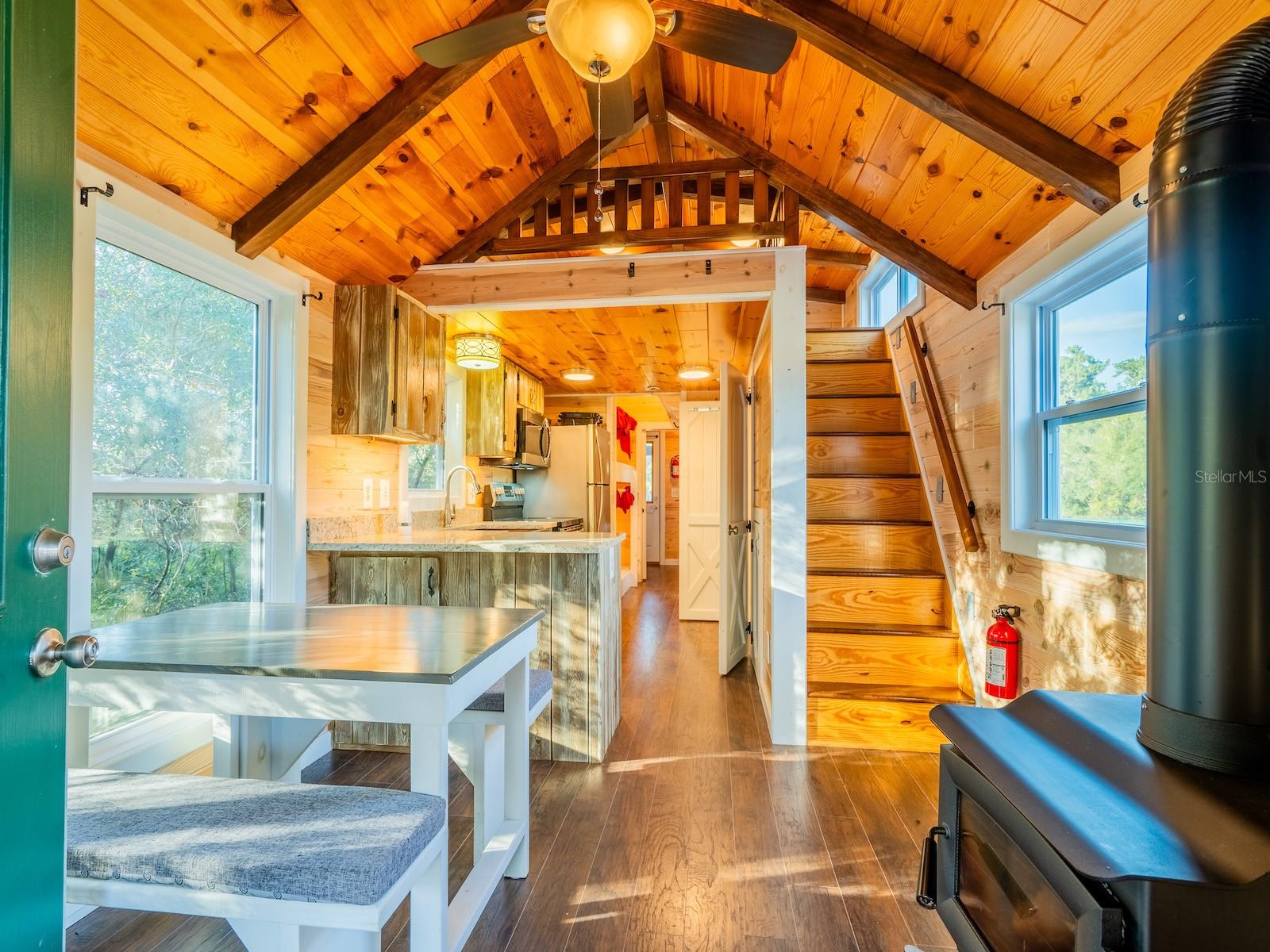 Image 32 of 94 For 5600 Nfr 5  