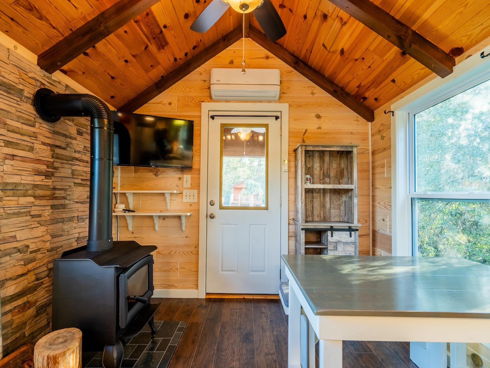 Image 33 of 94 For 5600 Nfr 5  