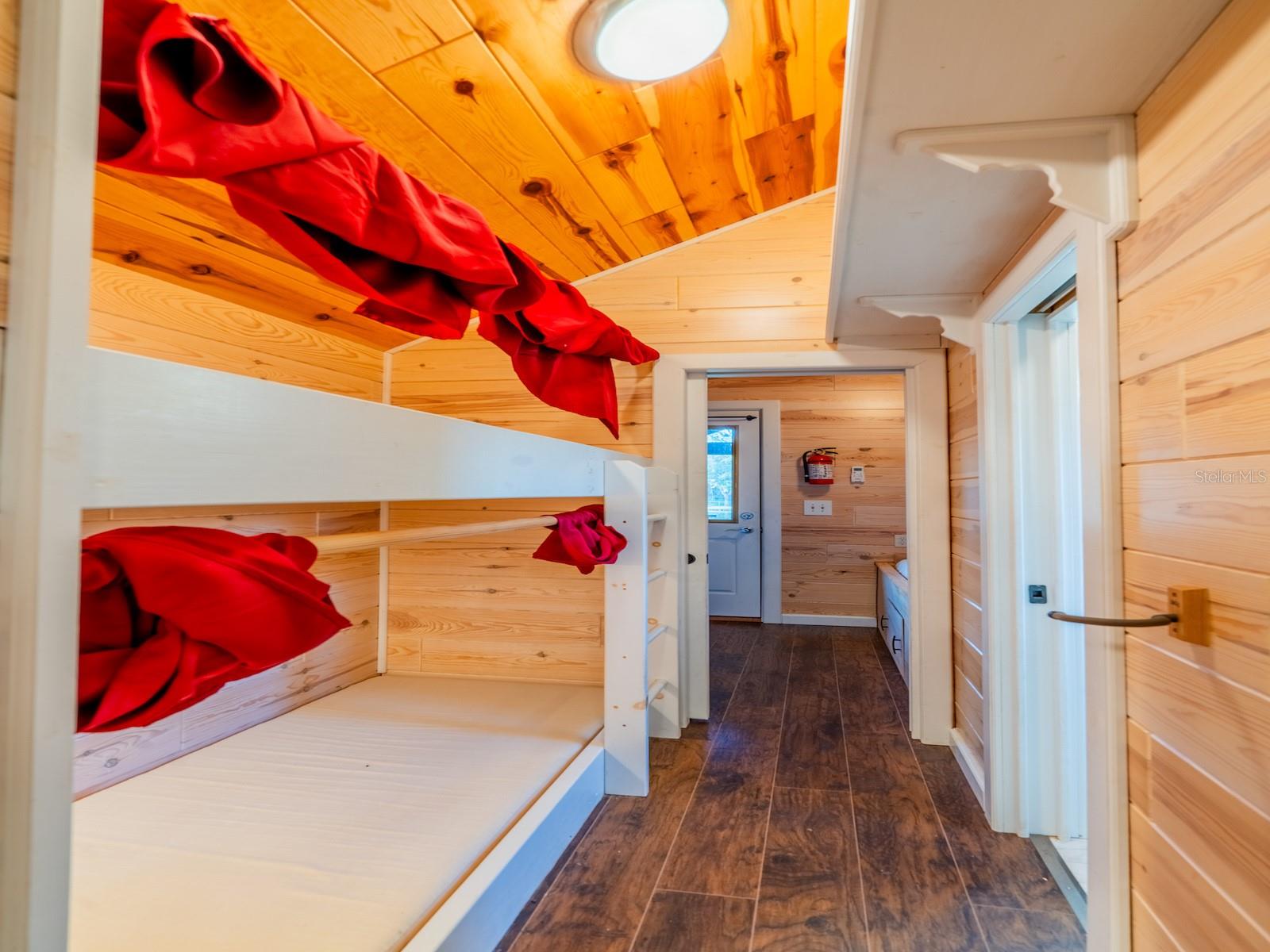 Image 37 of 94 For 5600 Nfr 5  