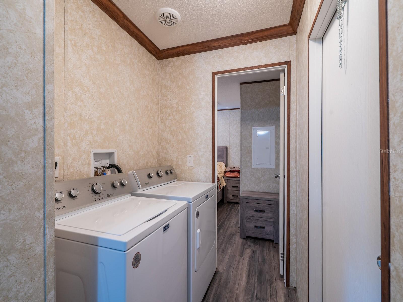 Image 57 of 94 For 5600 Nfr 5  