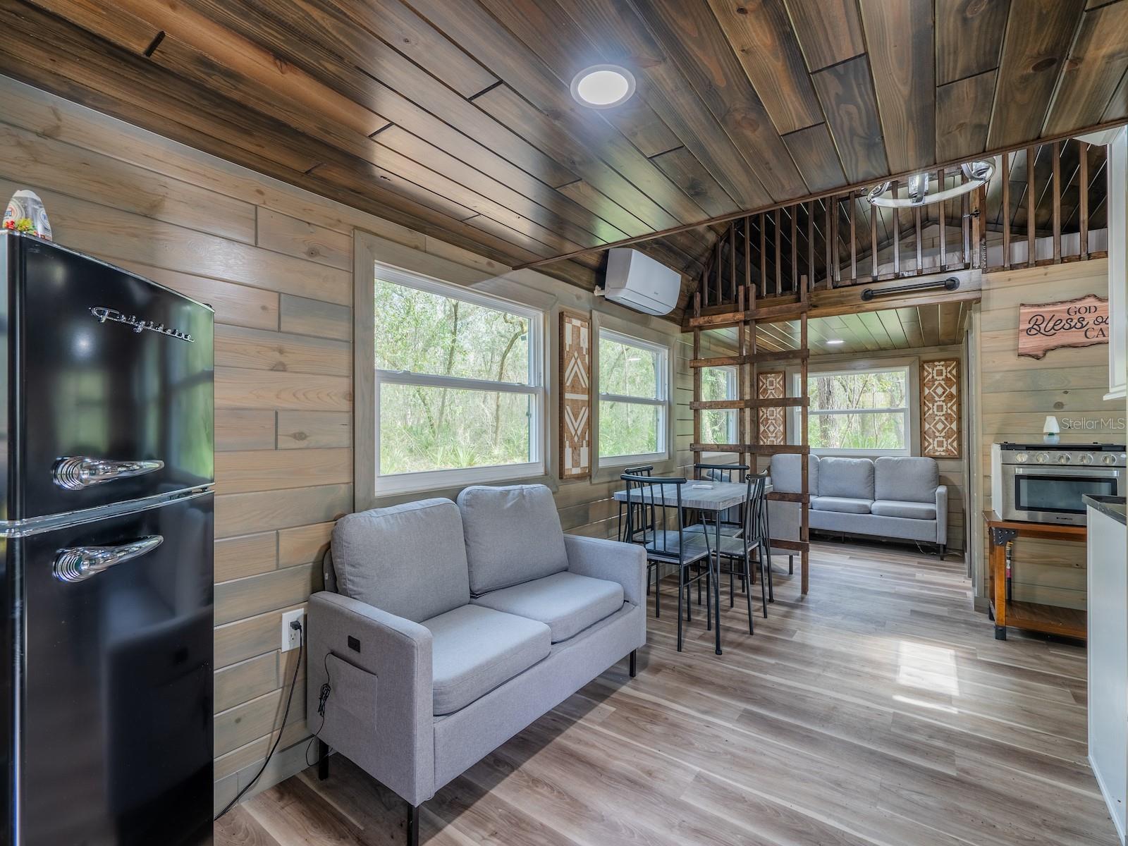 Image 65 of 94 For 5600 Nfr 5  