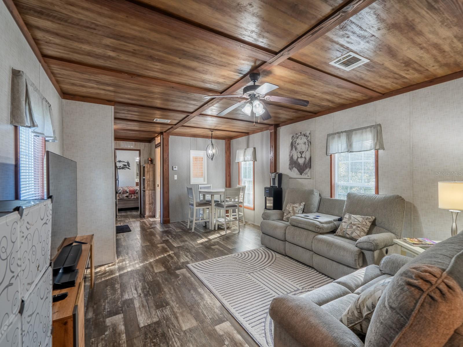 Image 8 of 94 For 5600 Nfr 5  