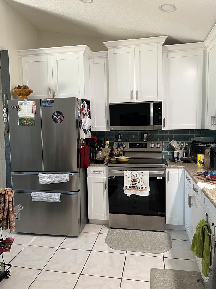 Image 4 of 22 For 13834 114th Avenue