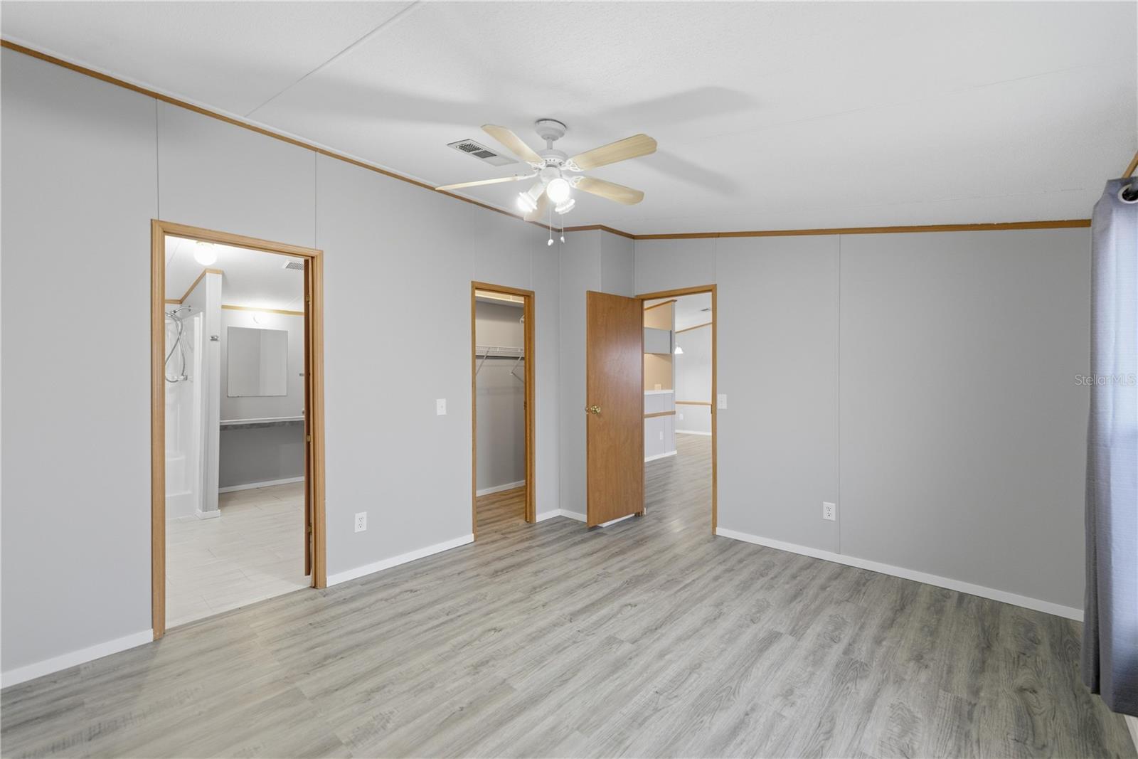 Image 12 of 32 For 4080 47th Street