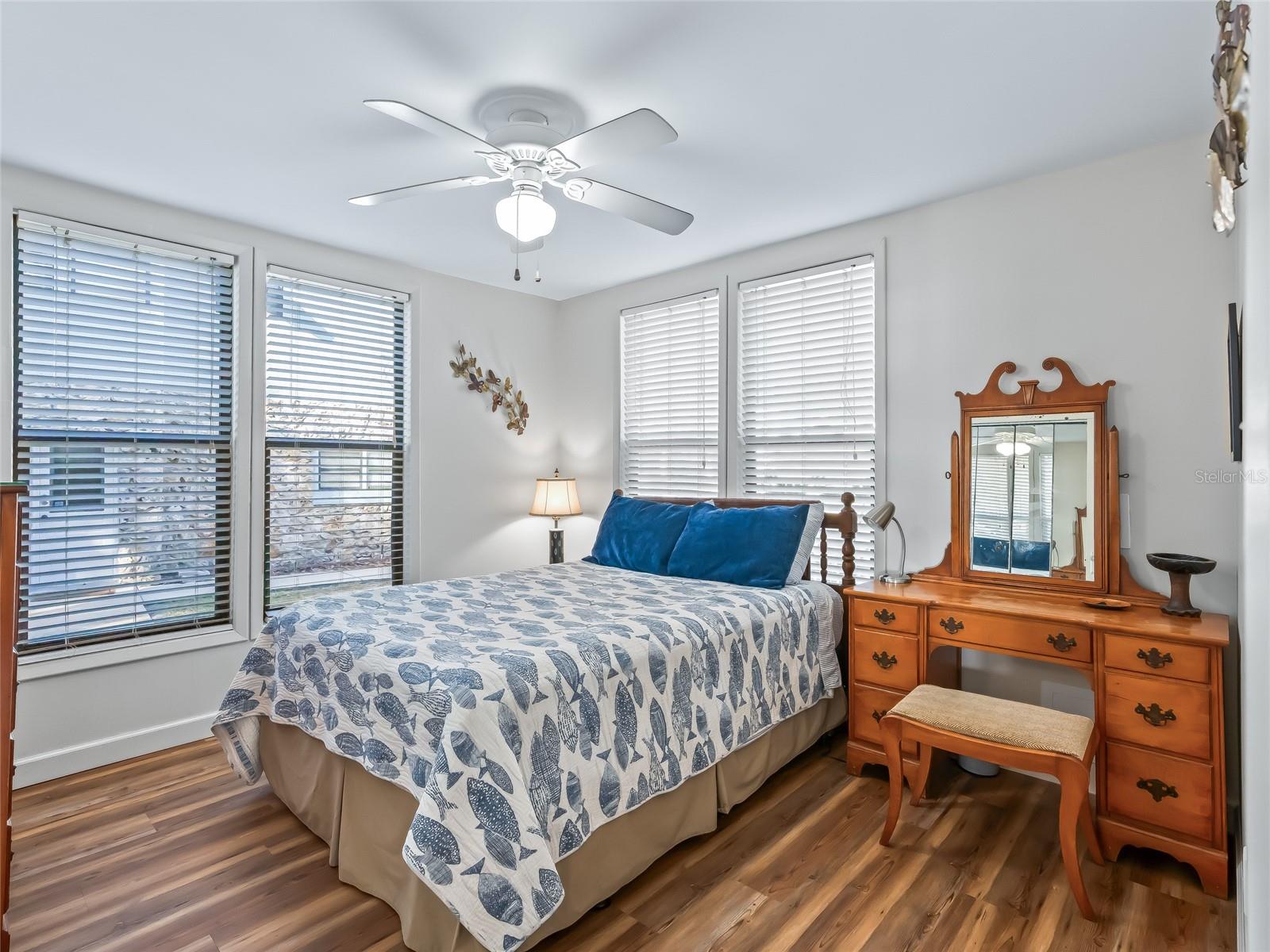 Image 12 of 25 For 13400 124th Place