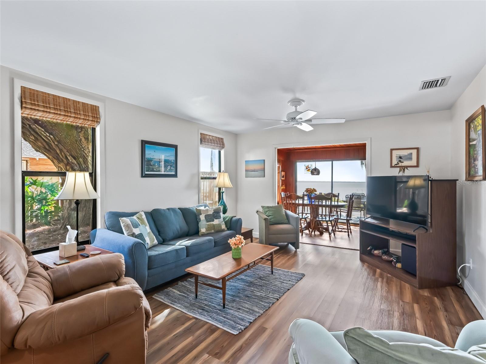 Image 7 of 25 For 13400 124th Place