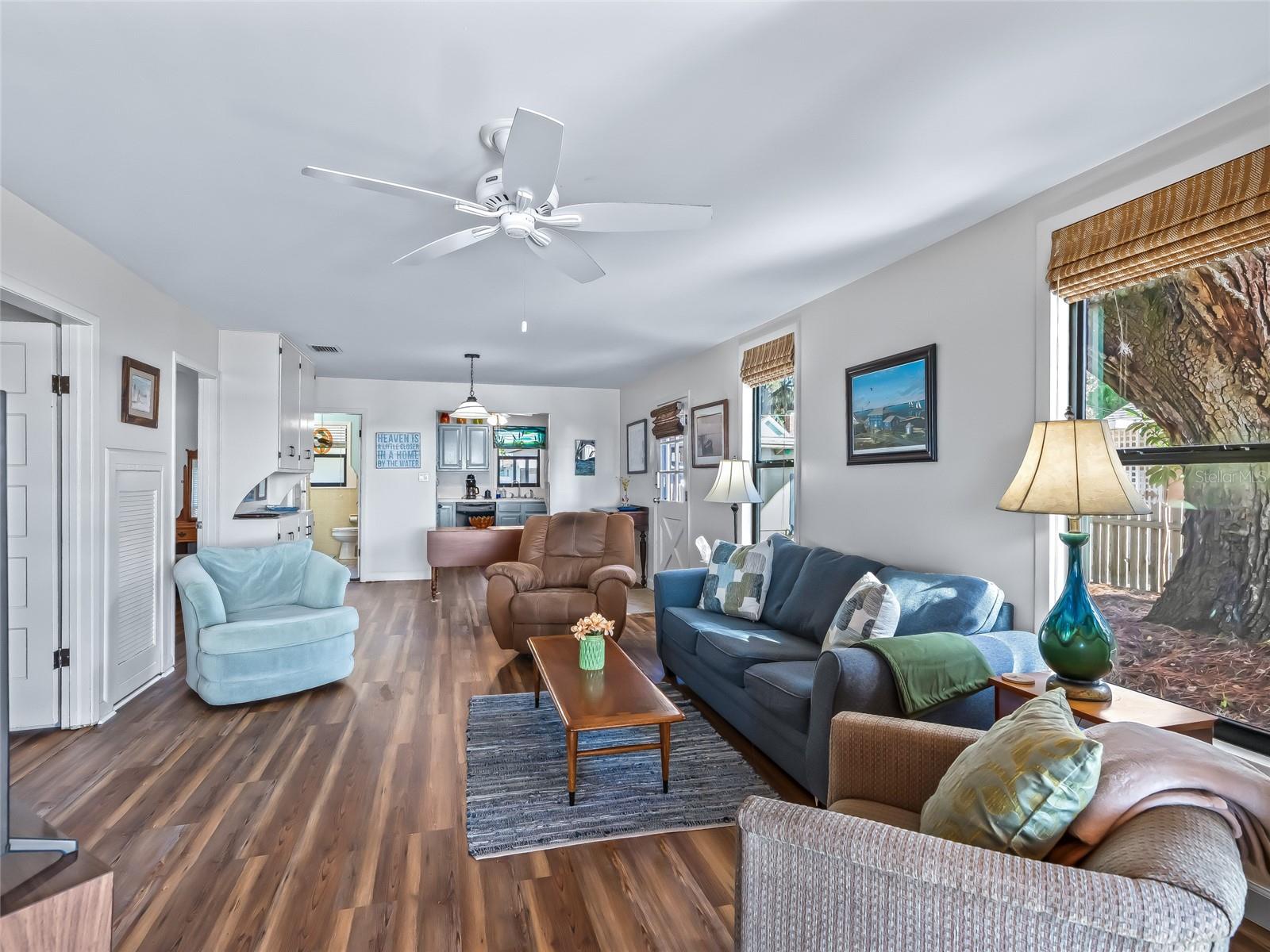 Image 8 of 25 For 13400 124th Place