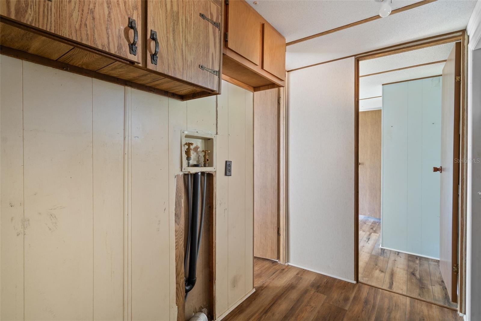 Image 8 of 26 For 1805 Paul Drive