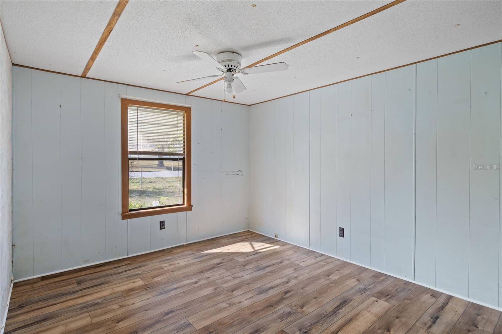 Image 9 of 26 For 1805 Paul Drive