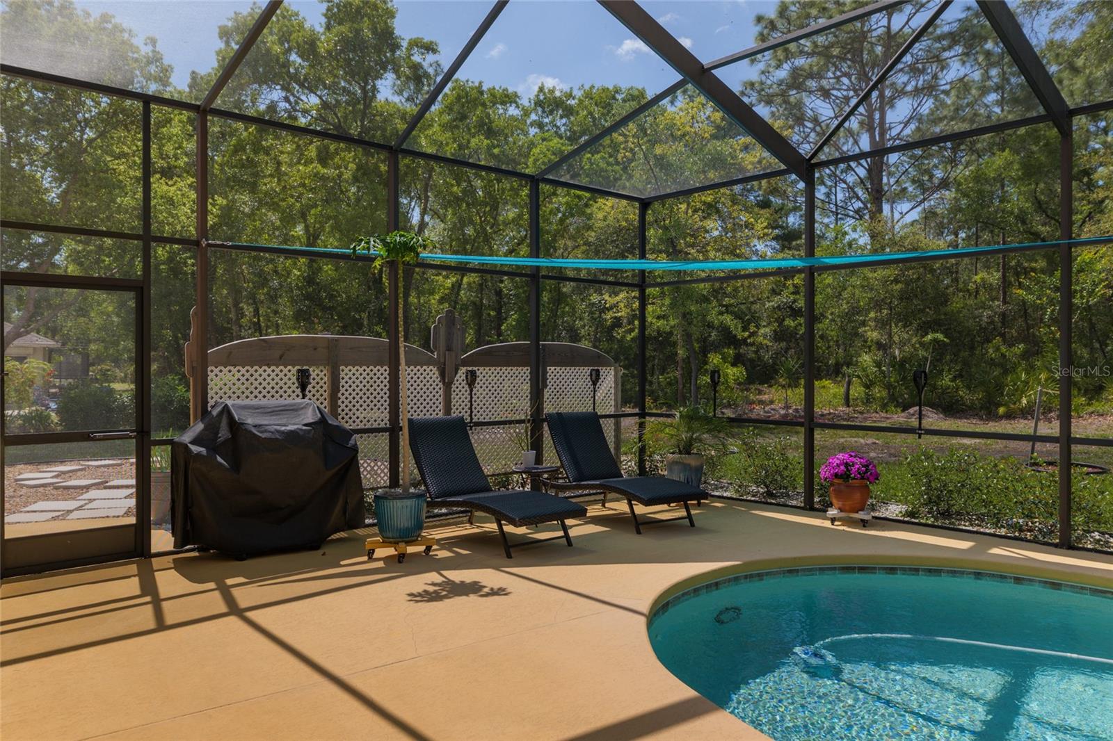 Listing photo id 39 for 49 Cactus  