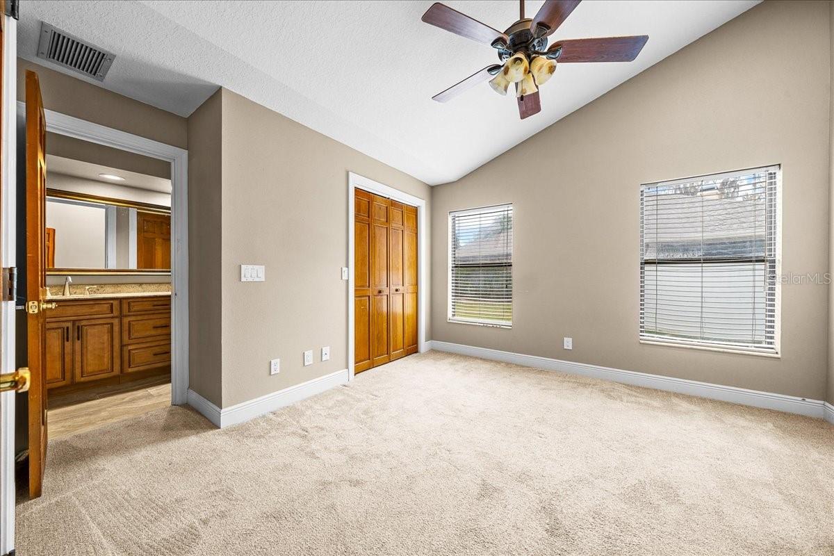 Image 16 of 76 For 1020 32nd Lane