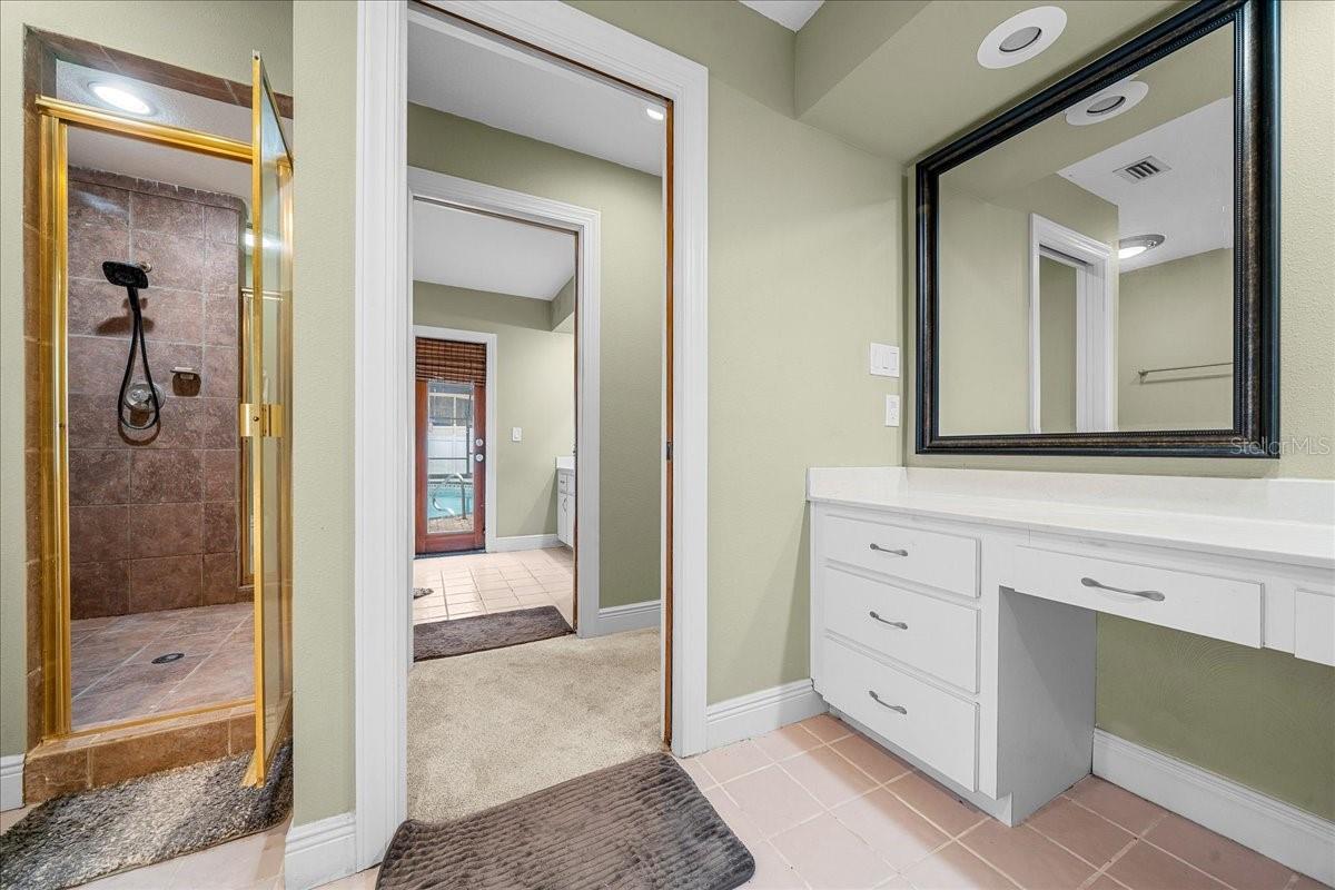 Image 29 of 76 For 1020 32nd Lane