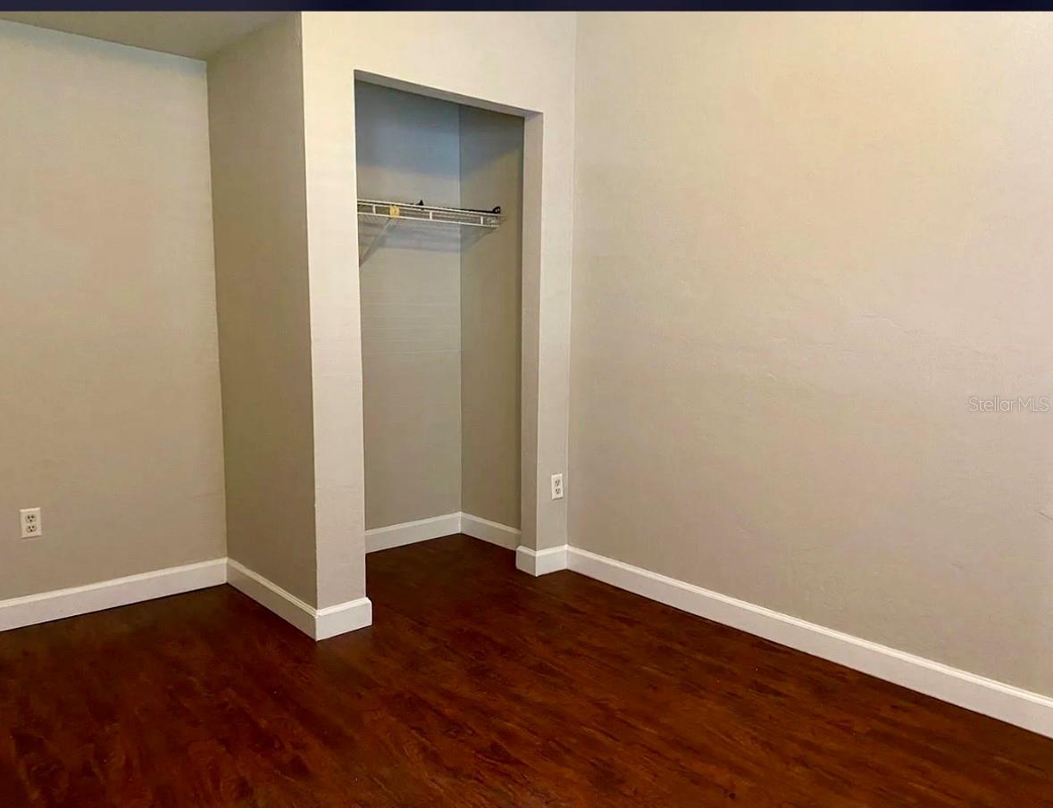 Image 6 of 20 For 2014 70th Terrace